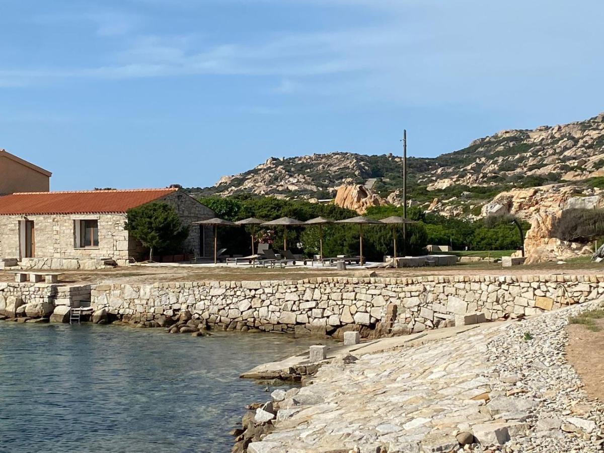 Appartamento Il Caracolo A Cala Francese La Maddalena  Luaran gambar